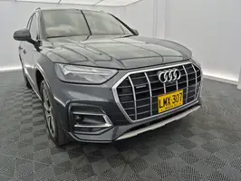 2022  Audi Q5 - Image 1