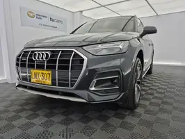 2022  Audi Q5 - Image 3