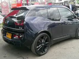 2020  Bmw I3 - Image 5