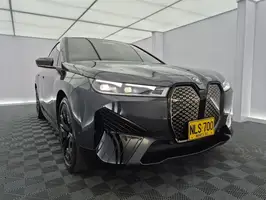 2025  Bmw Ix - Image 1