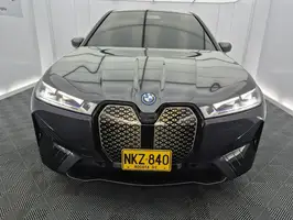 2025  Bmw Ix - Image 3