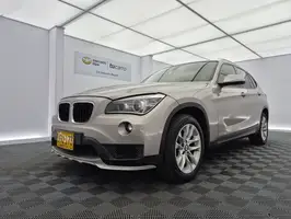 2015  Bmw X1 - Image 4
