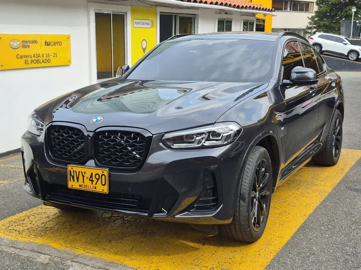 2025  Bmw X4
