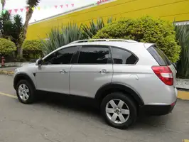 2009  Chevrolet Captiva - Image 2