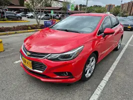 2017  Chevrolet Cruze - Image 3