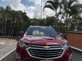 2020  Chevrolet Equinox - Image 2