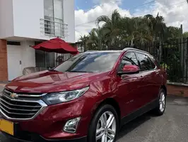 2020  Chevrolet Equinox - Image 3