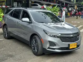 2023  Chevrolet Equinox - Image 1