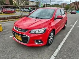 2017  Chevrolet Sonic - Image 4