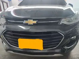 2019  Chevrolet Tracker - Image 1