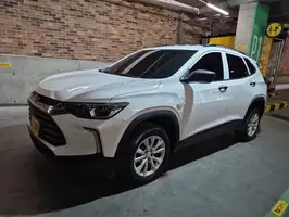 2022  Chevrolet Tracker - Image 1