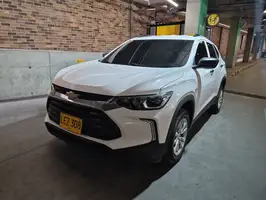 2022  Chevrolet Tracker - Image 4