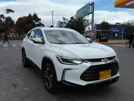 2023  Chevrolet Tracker - Image 2