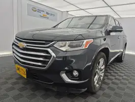 2020  Chevrolet Traverse - Image 1