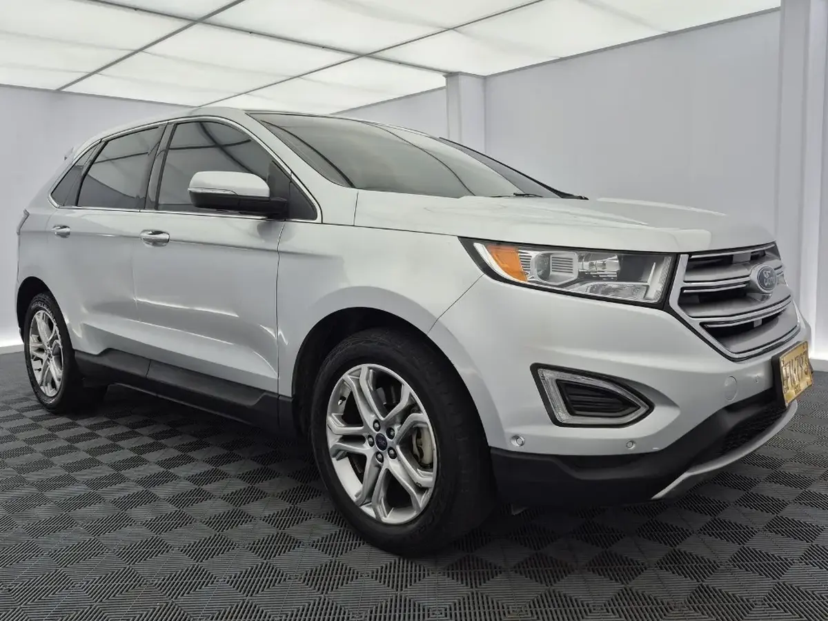 2017  Ford Edge