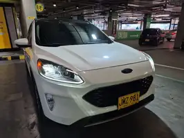 2020  Ford Escape - Image 2