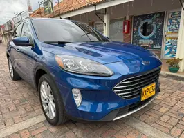 2022  Ford Escape - Image 3