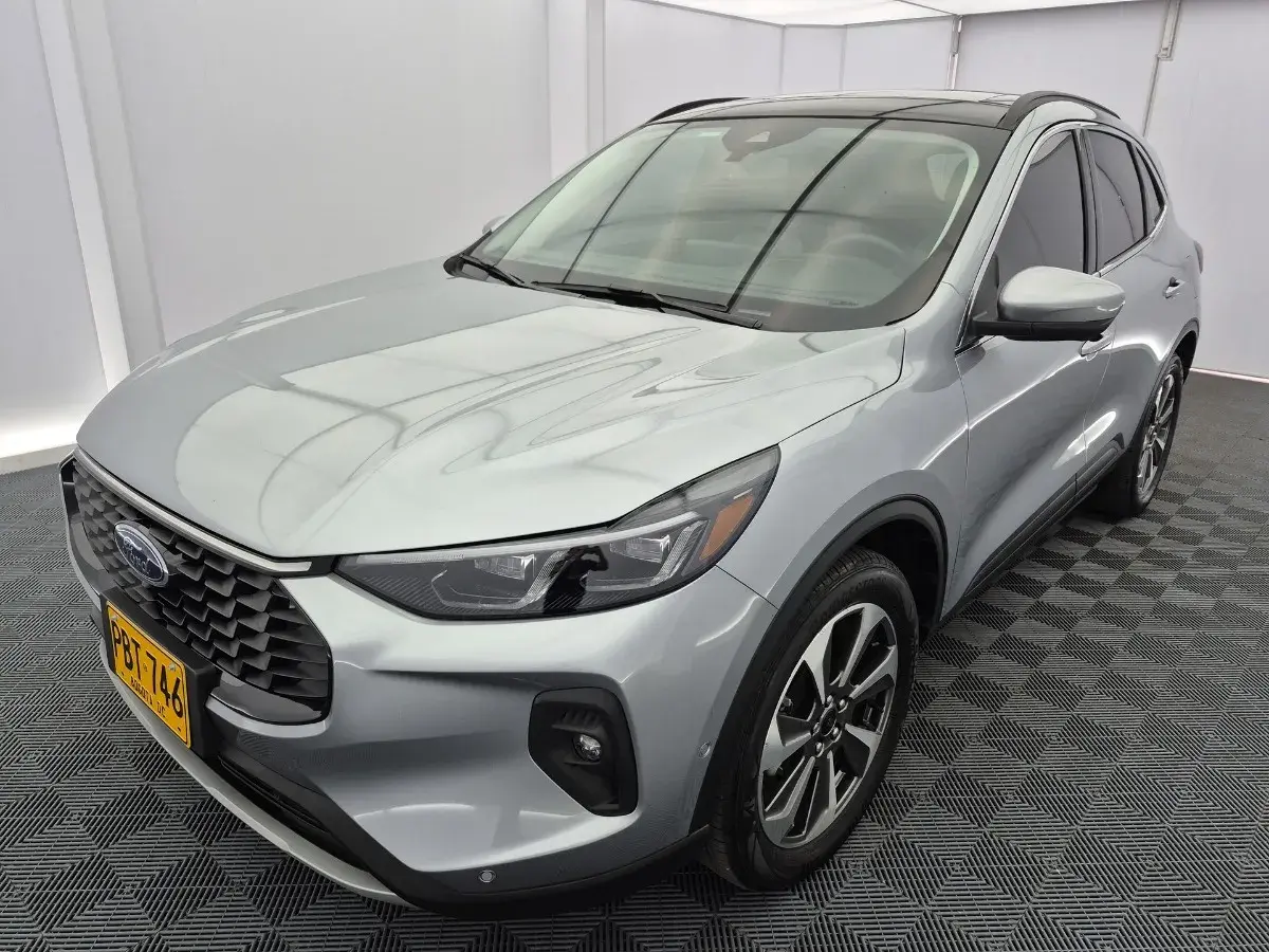 2024  Ford Escape