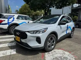 2025  Ford Escape - Image 3