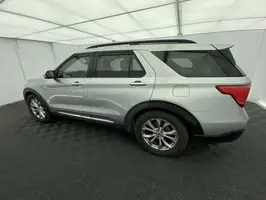 2020  Ford Explorer - Image 5