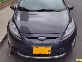 2013  Ford Fiesta - Image 2