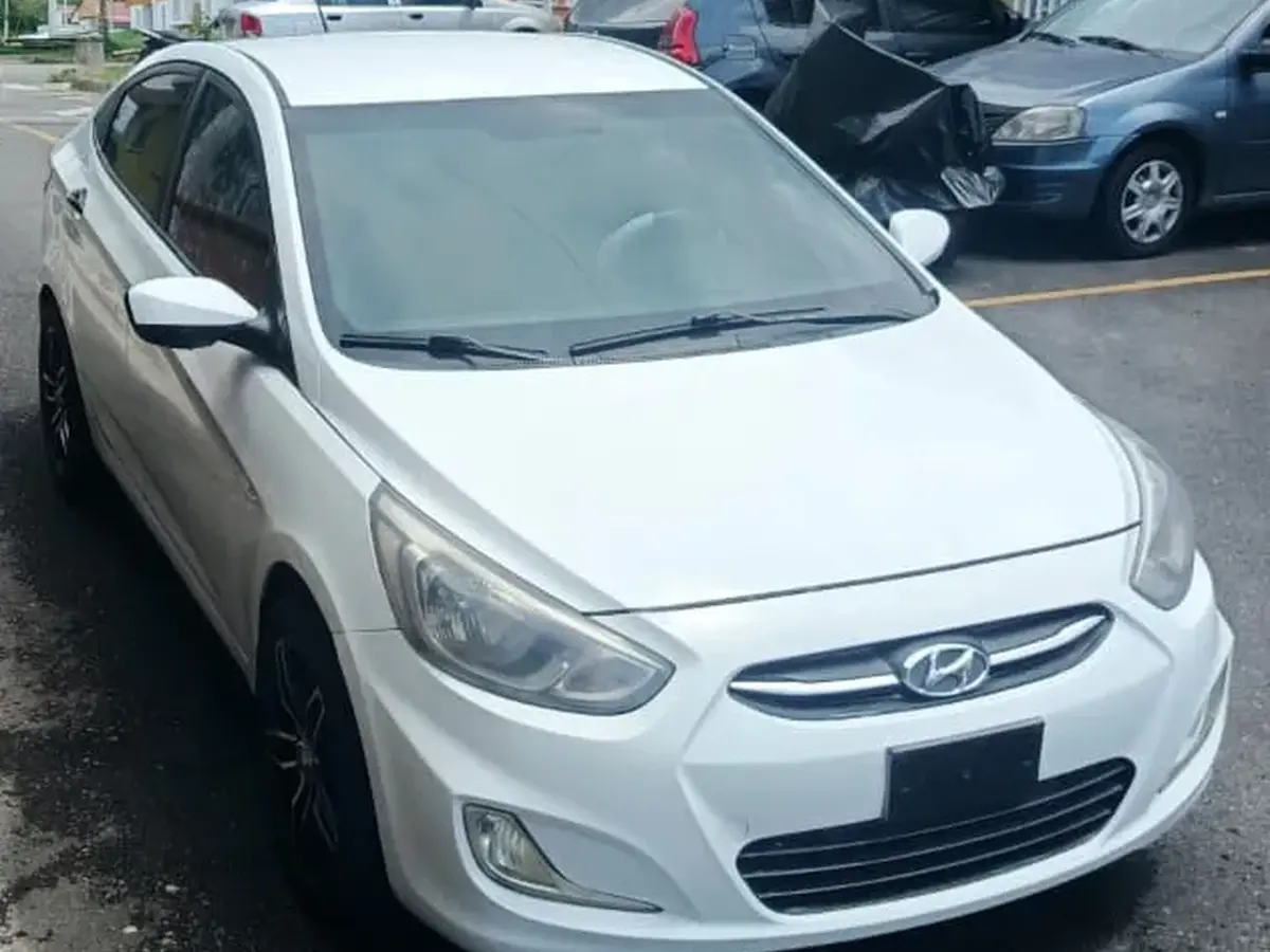 2017  Hyundai Accent