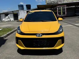 2025  Hyundai Grand - Image 2