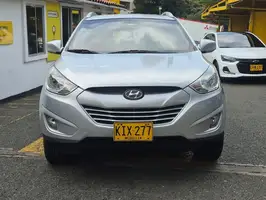 2011  Hyundai Tucson - Image 1