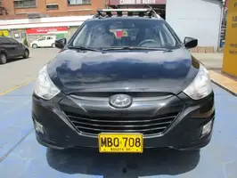 2012  Hyundai Tucson - Image 2