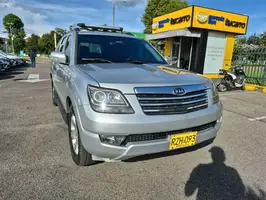 2010  Kia Mohave - Image 2