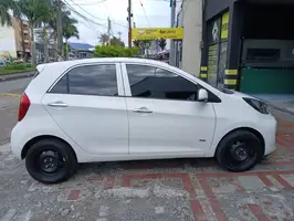 2017  Kia Picanto - Image 4