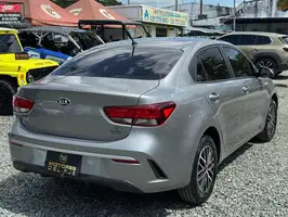 2022  Kia Rio - Image 5