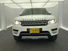 2014  Land Rover Unknown - Image 4