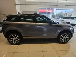 2026  Land Rover Unknown - Image 3