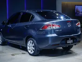 2011  Mazda 2 - Image 3