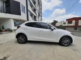 2016  Mazda 2 - Image 2