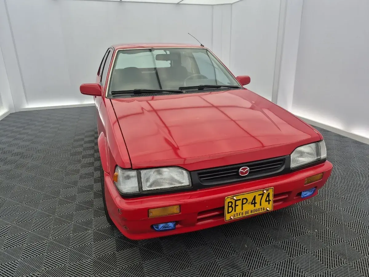 1995  Mazda 323