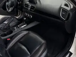 2015  Mazda 3 - Image 3
