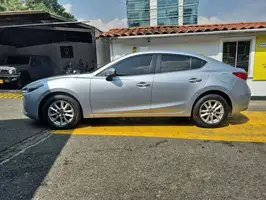 2017  Mazda 3 - Image 5