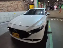 2022  Mazda 3 - Image 4