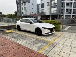 2025  Mazda 3 - Image 3