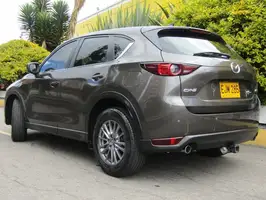 2018  Mazda Cx - Image 3