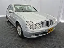 2004  Mercedes Unknown - Image 2