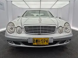 2004  Mercedes Unknown - Image 3