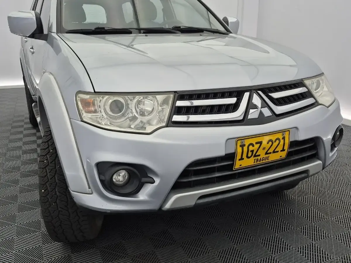 2016  Mitsubishi Unknown