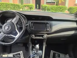 2019  Nissan Kicks - Image 3