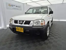 2013  Nissan Np300 - Image 4