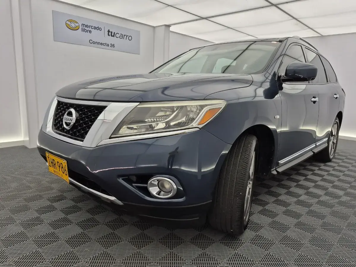2015  Nissan Pathfinder