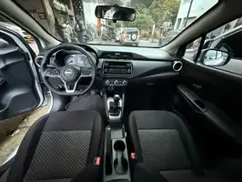 2022  Nissan Versa - Image 5