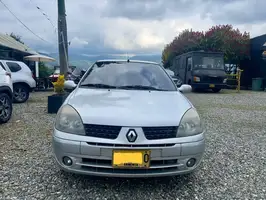 2010  Renault Clio - Image 2